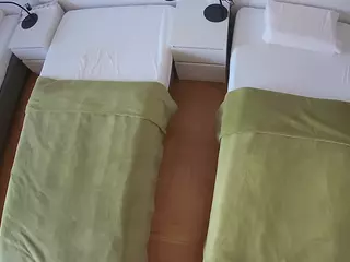 Julmodels Bedroom-D5's Live Sex Cam Show