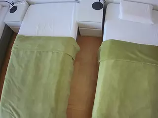 Julmodels Bedroom-D5's Live Sex Cam Show