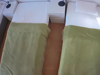 Julmodels Bedroom-D5's Live Sex Cam Show