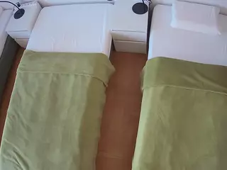 Julmodels Bedroom-D5's Live Sex Cam Show