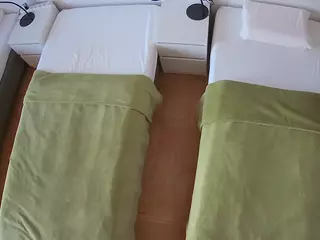 Julmodels Bedroom-D5's Live Sex Cam Show