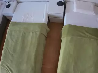 Julmodels Bedroom-D5's Live Sex Cam Show