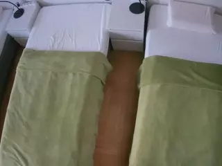 Julmodels Bedroom-D5's Live Sex Cam Show