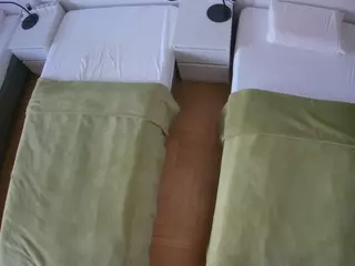 Julmodels Bedroom-D5's Live Sex Cam Show