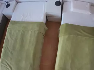 Julmodels Bedroom-D5's Live Sex Cam Show