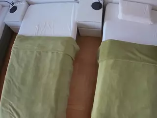 Julmodels Bedroom-D5's Live Sex Cam Show
