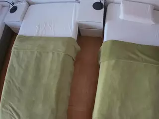 Julmodels Bedroom-D5's Live Sex Cam Show