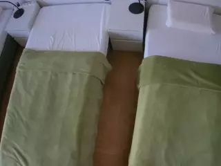 Julmodels Bedroom-D5's Live Sex Cam Show
