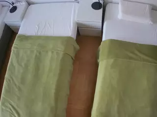 Julmodels Bedroom-D5's Live Sex Cam Show