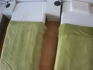 Julmodels Bedroom-D5's Live Sex Cam Show