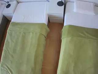 Julmodels Bedroom-D5's Live Sex Cam Show