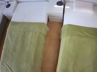 Julmodels Bedroom-D5's Live Sex Cam Show