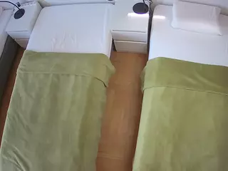 Julmodels Bedroom-D5's Live Sex Cam Show