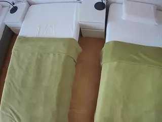 Julmodels Bedroom-D5's Live Sex Cam Show