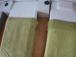 Julmodels Bedroom-D5's Live Sex Cam Show