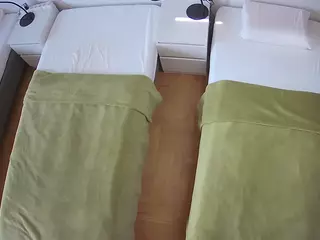 Julmodels Bedroom-D5's Live Sex Cam Show