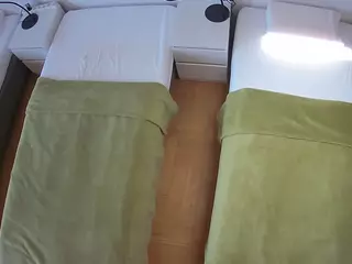 Julmodels Bedroom-D5's Live Sex Cam Show