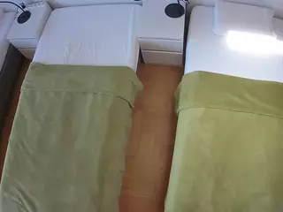 Julmodels Bedroom-D5's Live Sex Cam Show