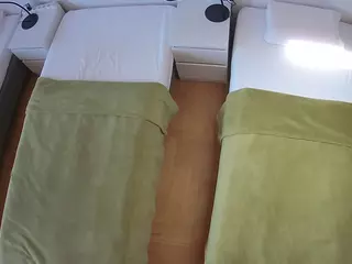 Julmodels Bedroom-D5's Live Sex Cam Show