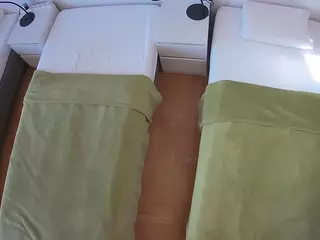 Julmodels Bedroom-D5's Live Sex Cam Show