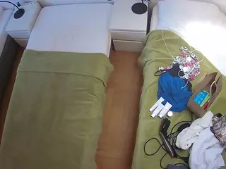 Julmodels Bedroom-D5's Live Sex Cam Show