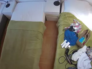 Julmodels Bedroom-D5's Live Sex Cam Show