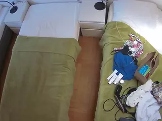Julmodels Bedroom-D5's Live Sex Cam Show