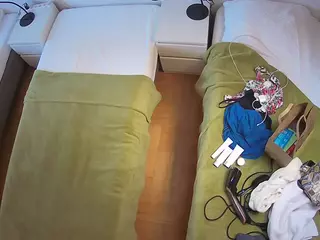 Julmodels Bedroom-D5's Live Sex Cam Show