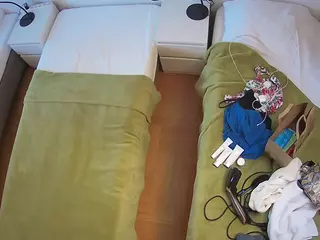 Julmodels Bedroom-D5's Live Sex Cam Show