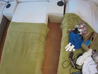 Julmodels Bedroom-D5's Live Sex Cam Show