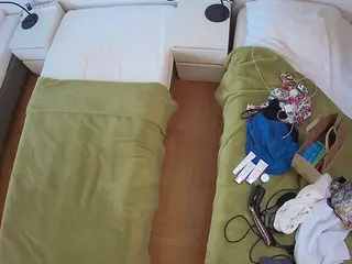 Julmodels Bedroom-D5's Live Sex Cam Show