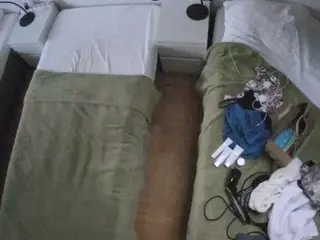 Julmodels Bedroom-D5's Live Sex Cam Show