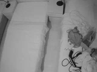 Julmodels Bedroom-D5's Live Sex Cam Show