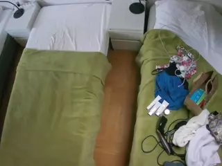 Julmodels Bedroom-D5's Live Sex Cam Show