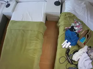 Julmodels Bedroom-D5's Live Sex Cam Show
