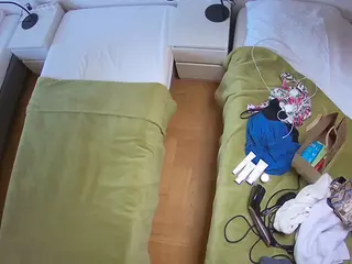 Julmodels Bedroom-D5's Live Sex Cam Show
