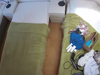 Julmodels Bedroom-D5's Live Sex Cam Show