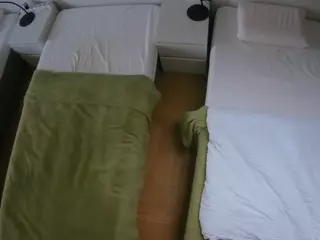 Julmodels Bedroom-D5's Live Sex Cam Show