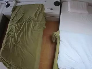Julmodels Bedroom-D5's Live Sex Cam Show