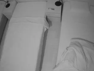Julmodels Bedroom-D5's Live Sex Cam Show