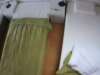 Julmodels Bedroom-D5's Live Sex Cam Show