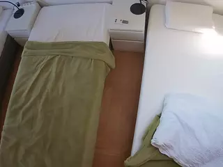 Julmodels Bedroom-D5's Live Sex Cam Show