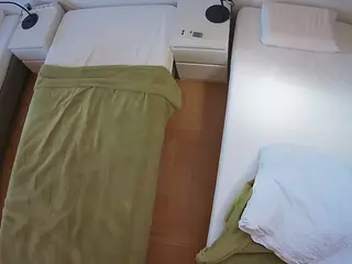 Julmodels Bedroom-D5's Live Sex Cam Show