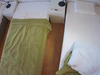 Julmodels Bedroom-D5's Live Sex Cam Show