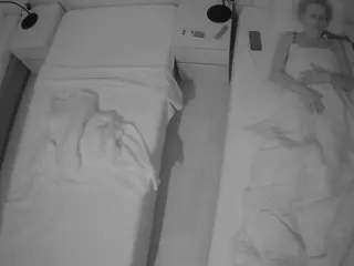 Julmodels Bedroom-D5's Live Sex Cam Show