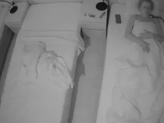 Julmodels Bedroom-D5's Live Sex Cam Show