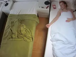 Julmodels Bedroom-D5's Live Sex Cam Show