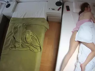 Julmodels Bedroom-D5's Live Sex Cam Show