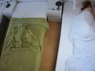 Julmodels Bedroom-D5's Live Sex Cam Show