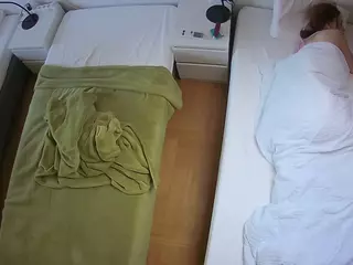 Julmodels Bedroom-D5's Live Sex Cam Show